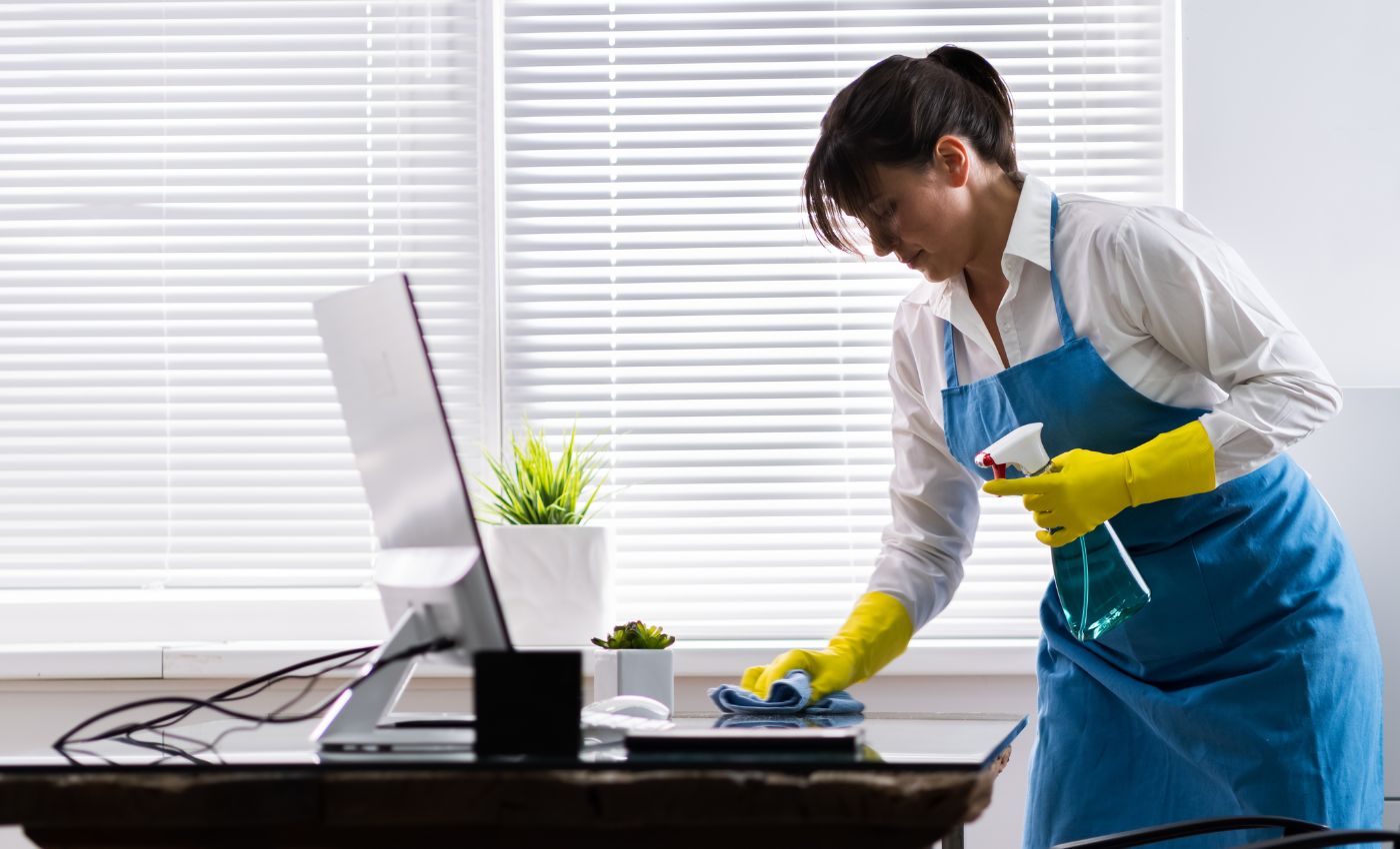 Top 3 Must-have Office Cleaning Checklists- Sparkling and Beyond